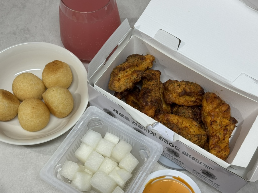 굽네치킨 철산1.2동점 사진 3