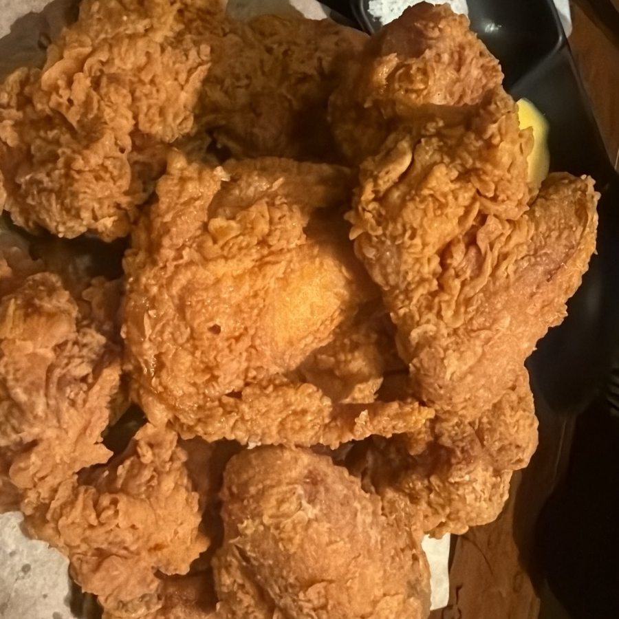 자담치킨 서울남구로역점 사진 6