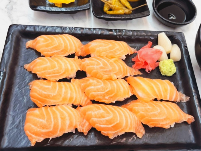 육회바른연어 잠실점 사진 5