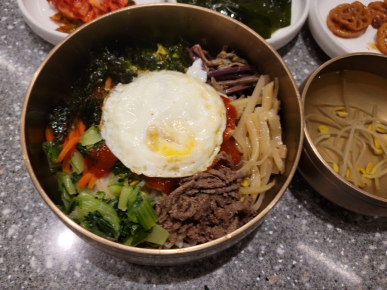 고향전주비빔밥 현대백화점천호점 사진 8