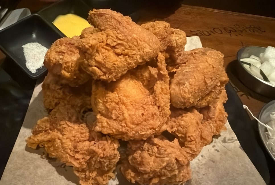 자담치킨 서울남구로역점 사진 5