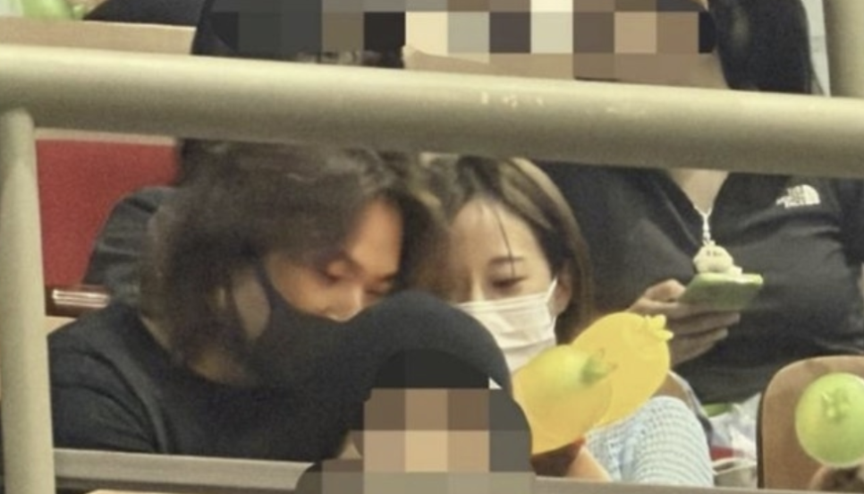 친구 아닌 사랑 이 관계가 다시 회자되는 중이다 이미지 3