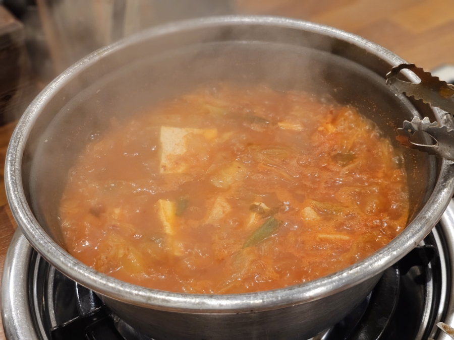 백채김치찌개 철산점 사진 8
