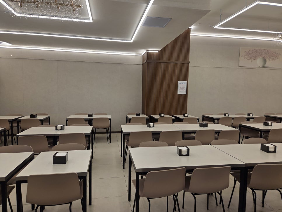 봄봄한식뷔페 구로디지털단지점 사진 2