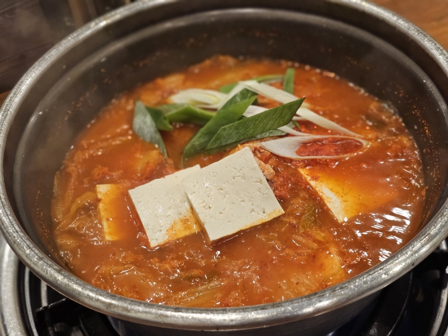 백채김치찌개 철산점 사진 7
