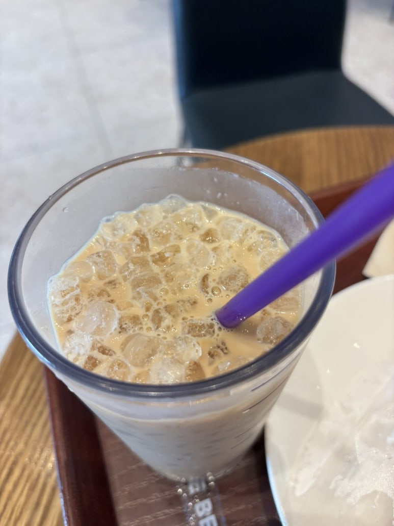 커피빈 도심공항타워점 사진 3
