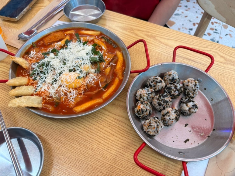 꿈떡꿈떡 군자역점 사진 8