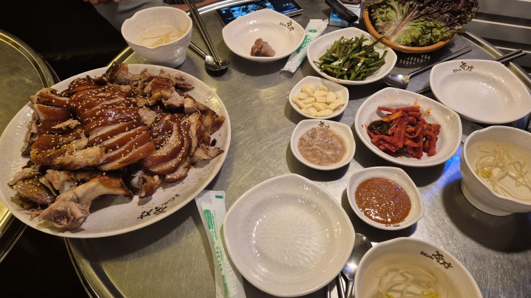 족발의장인족장 여의나루점 사진 2