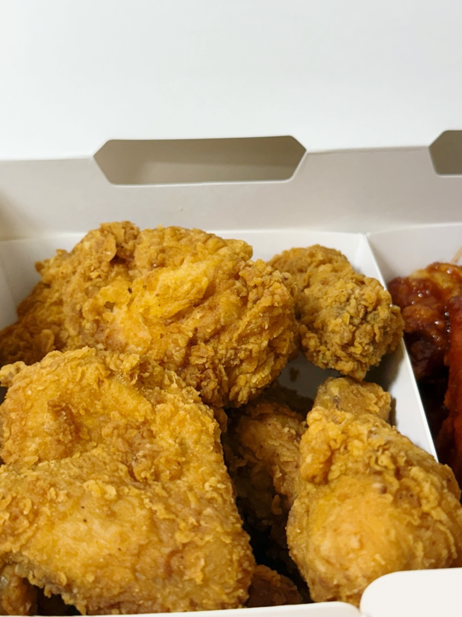 바른치킨 여의도R점 사진 3