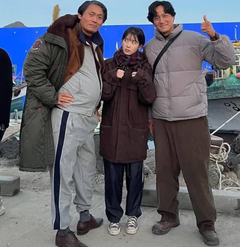 요즘 잘나가는 최대훈 왜 요즘 더 눈길이 가는 걸까 이미지 6