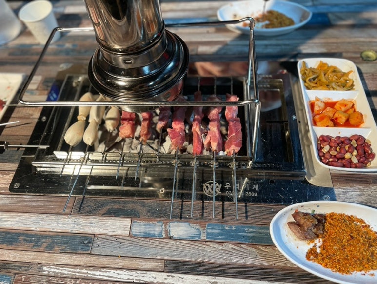 윤가양꼬치 논현본점 사진 6