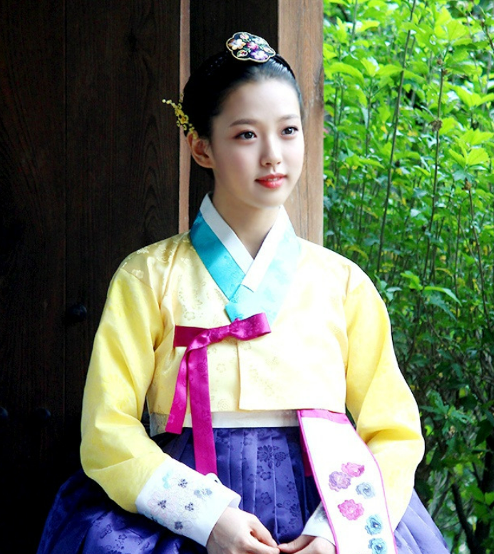오디션 1000번 떨어져도 안 울었다 웨딩플래너 하다 배우 된 그녀의 반전 인생 다시 엮이면서 화제가 이미지 1