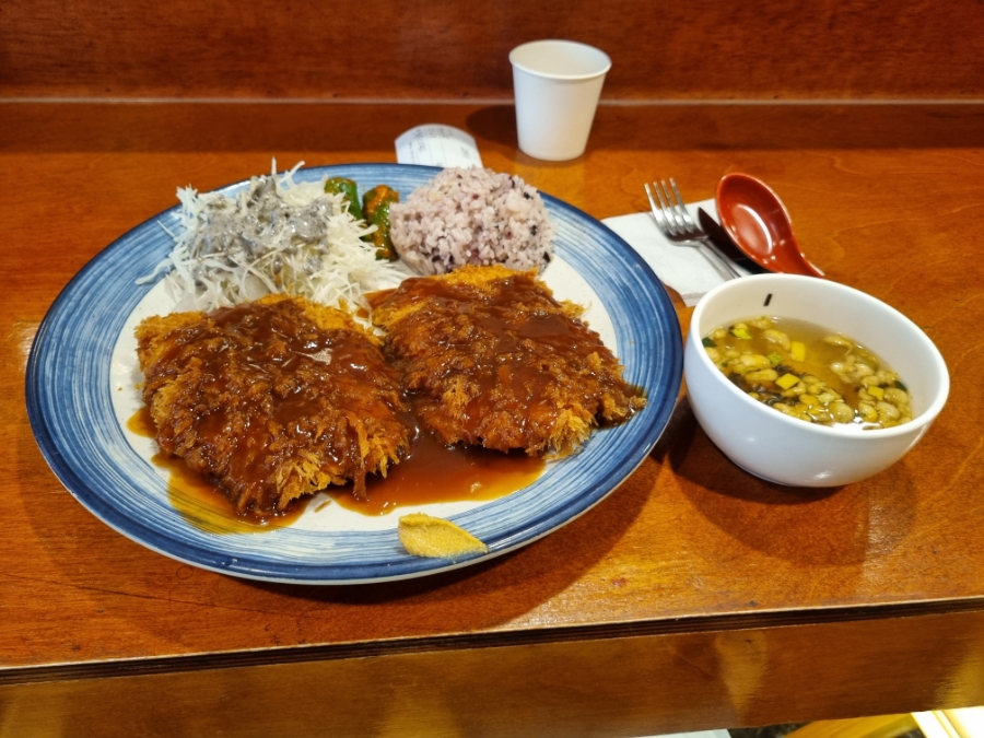 숲길돈가스 사진 2