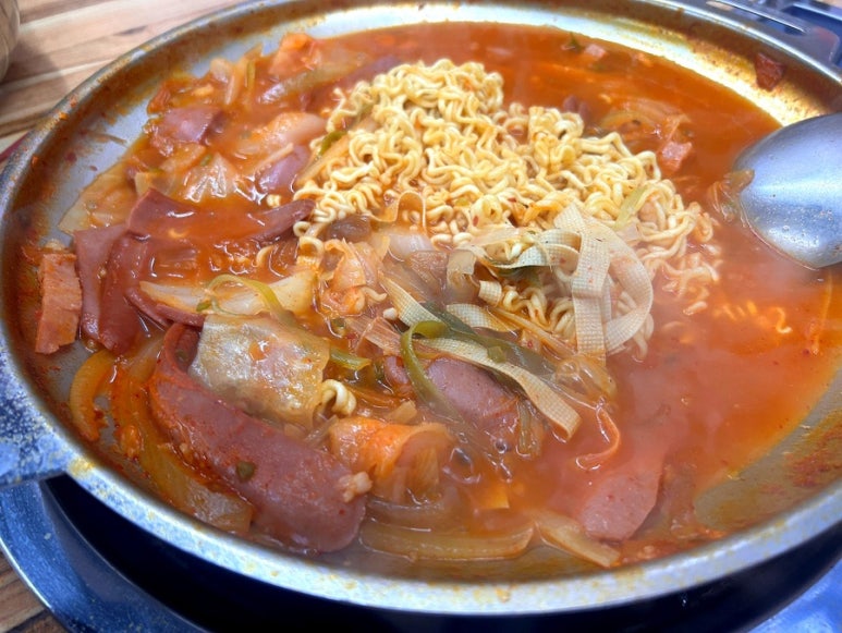 이태리부대찌개 부평역점 사진 6
