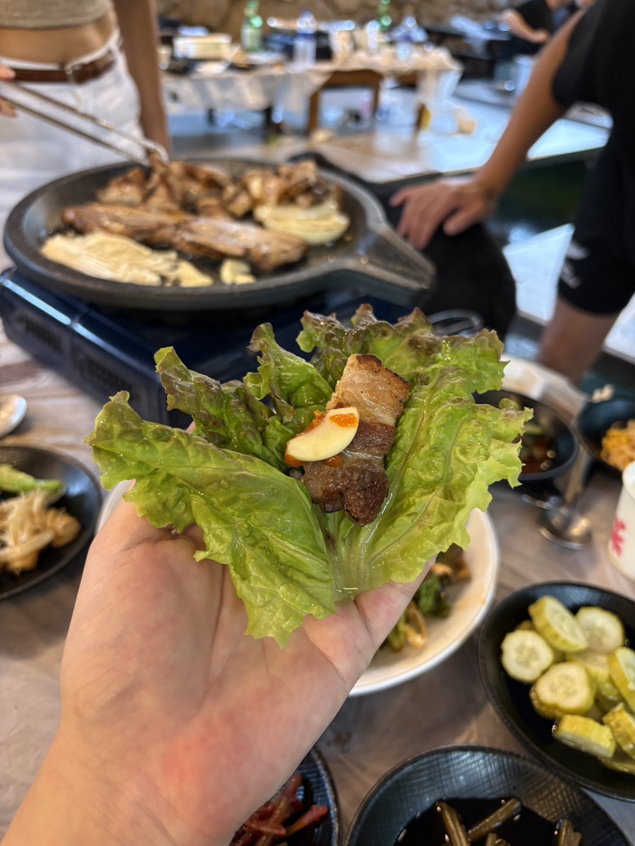 장흥 마당바위 애견 동반 계곡 식당, 시원한 물놀이와 맛있는 삼겹살 후기 — 사진 12