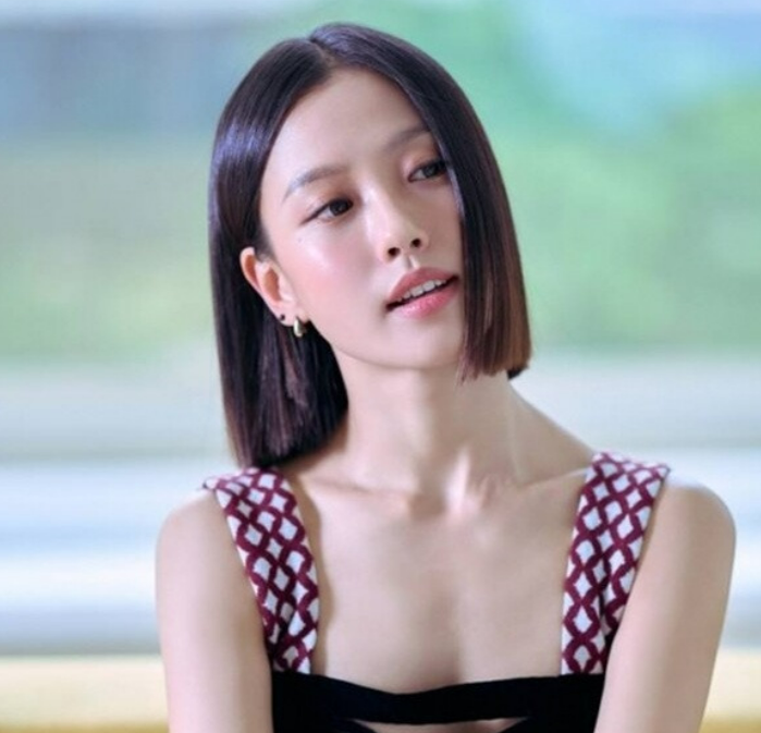 오디션 1000번 떨어져도 안 울었다 웨딩플래너 하다 배우 된 그녀의 반전 인생 다시 엮이면서 화제가 이미지 3