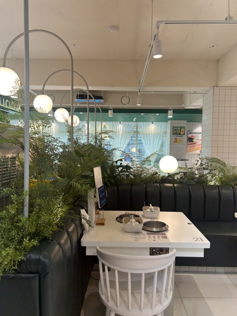 봄담아 선릉역점 사진 5
