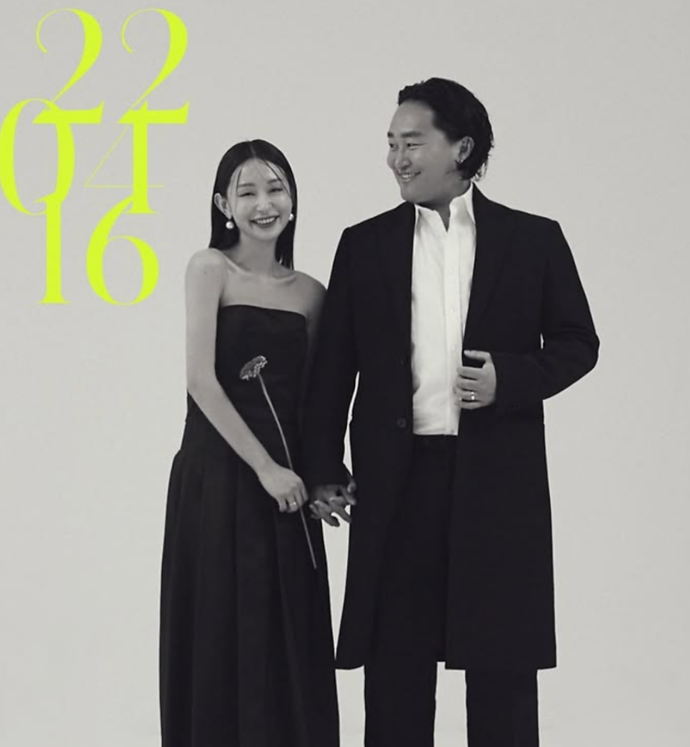 미모의 아내 때문에.. 중국 재벌이라는 소문까지 돌았던 연예인 왜 요즘 더 눈길이 가는 걸까 이미지 6