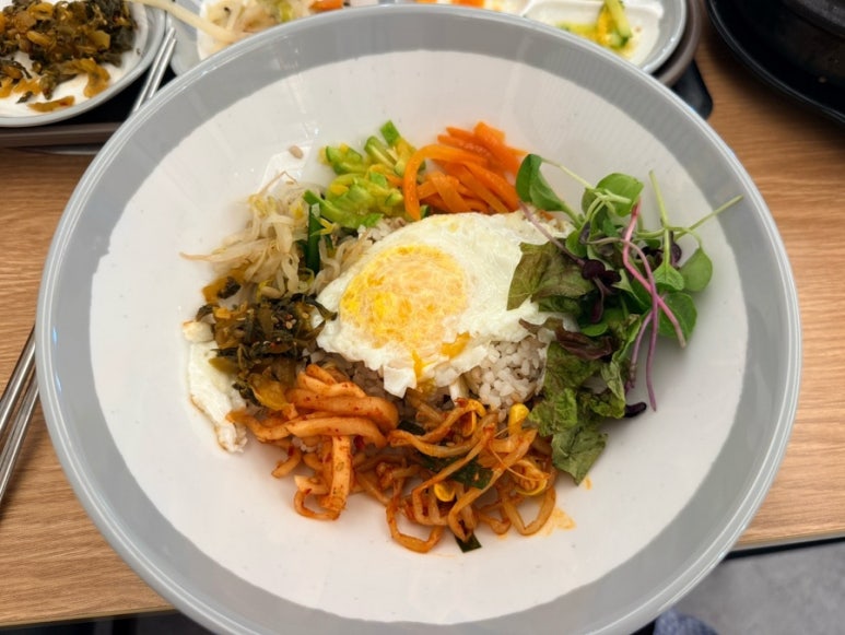 오월보리밥 사진 8