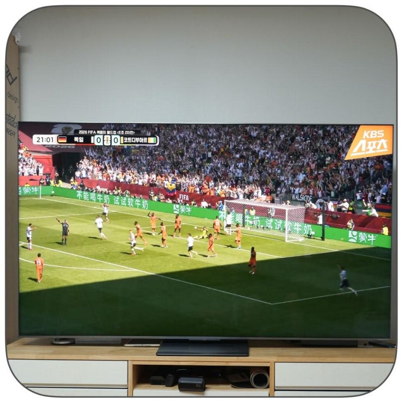 TCL SQD-Mini LED TV, C8L 월드컵 중계 스포츠TV 사용 후기, 거실에서 즐기는 홈 응원 이미지 2