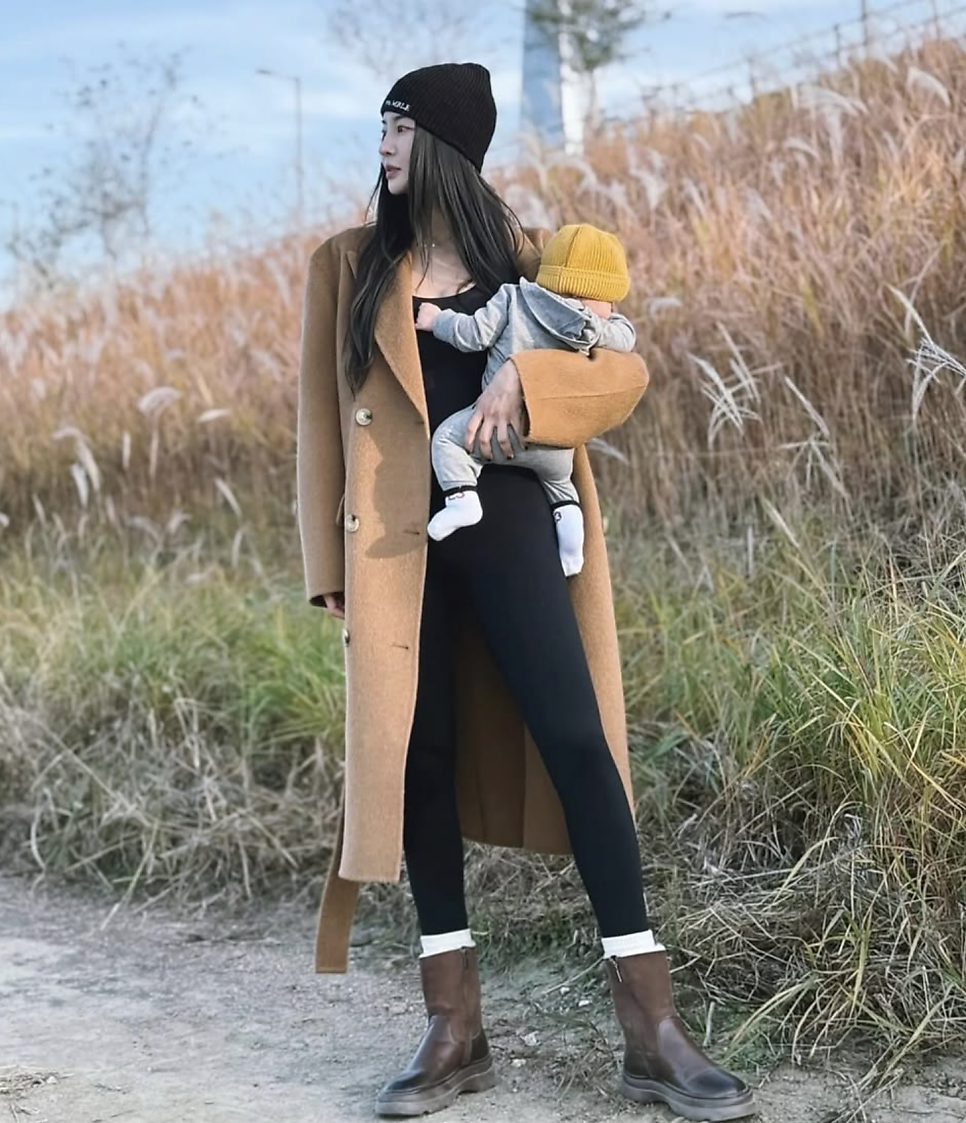 못 뜨는 것으로 유명했던 가수인데 연기로 할리우드 진출 성공한 이 배우 왜 요즘 더 눈길이 가는 걸까 이미지 3