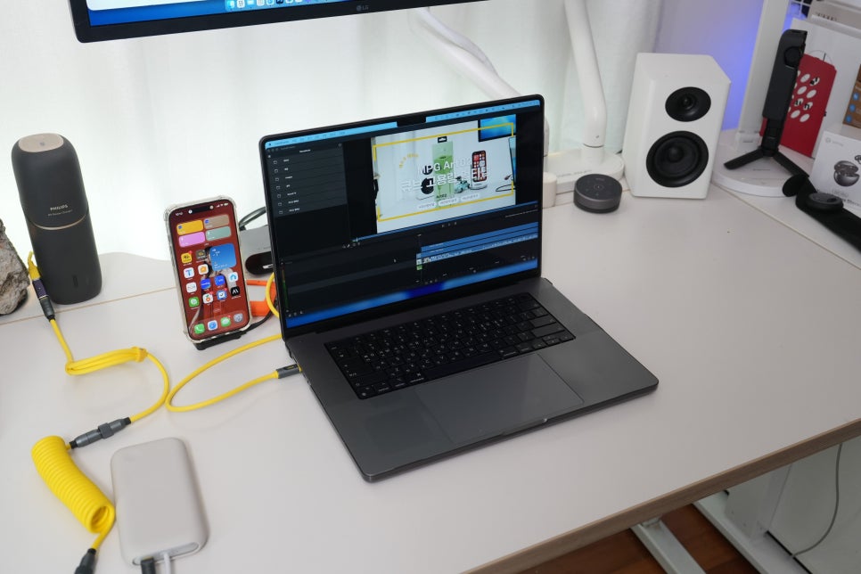AOHi 퓨처 프로 크리에이티브 240W USB4 C타입 케이블 사용기, 비전 프로 작업 환경에서 본 장단점 이미지 16