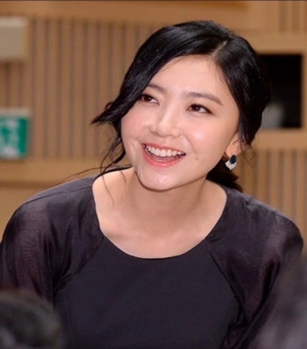 신혼 9일 만에 찾아온 시련 남편의 두 번 이혼 전과 3범 비밀 여배우 눈물 사연 관계 하나로 흐름이 이미지 4