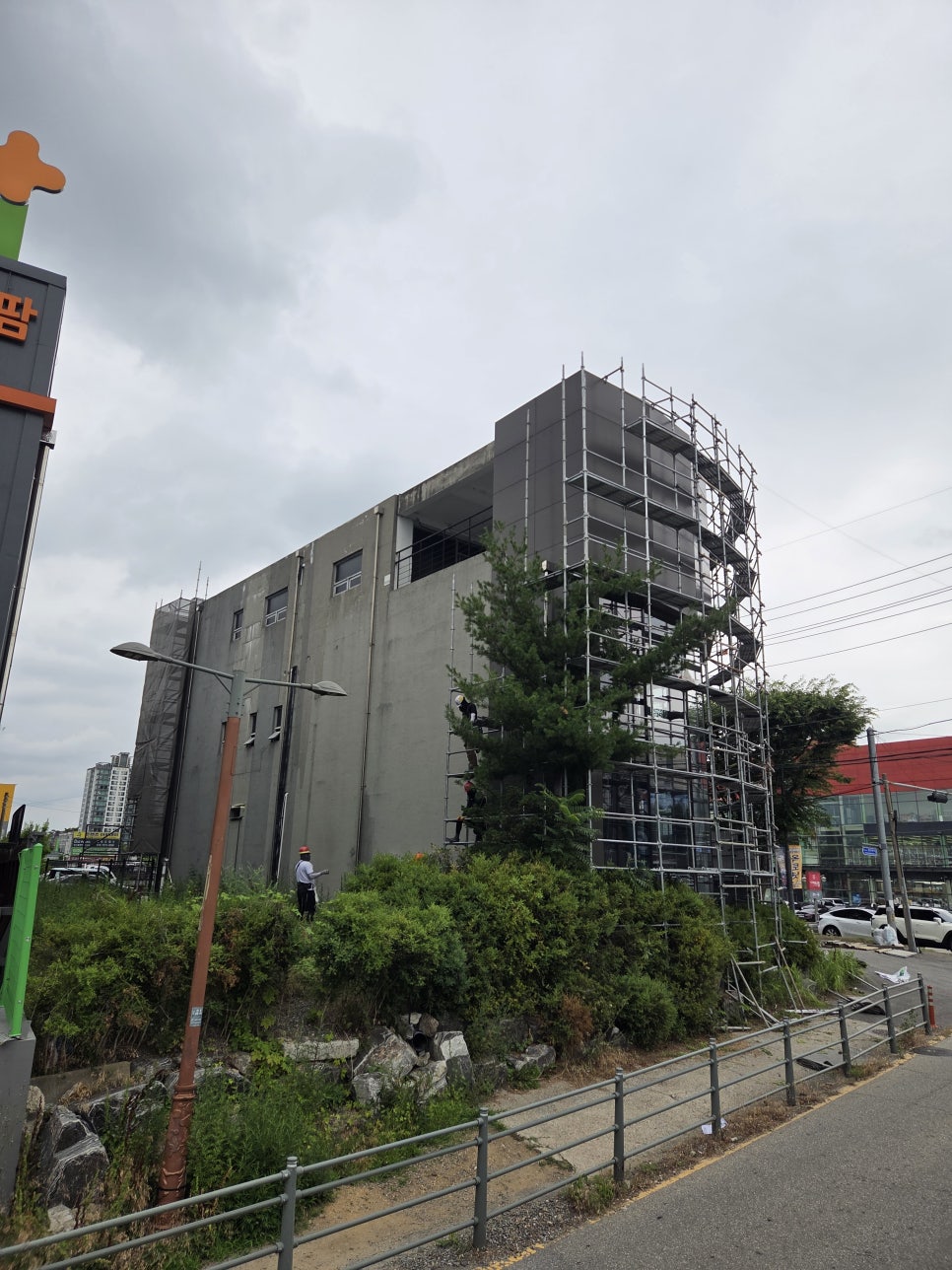 용인 시스템 비계 마북동 KFC 현장 완벽 시공 완료 용인 시스템 비계 마북동 KFC 현장 완벽 시공 완료