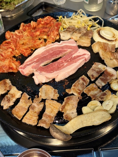 솥뚜껑삼겹살 사진 5