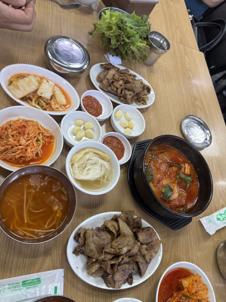 감나무집기사식당 사진 5