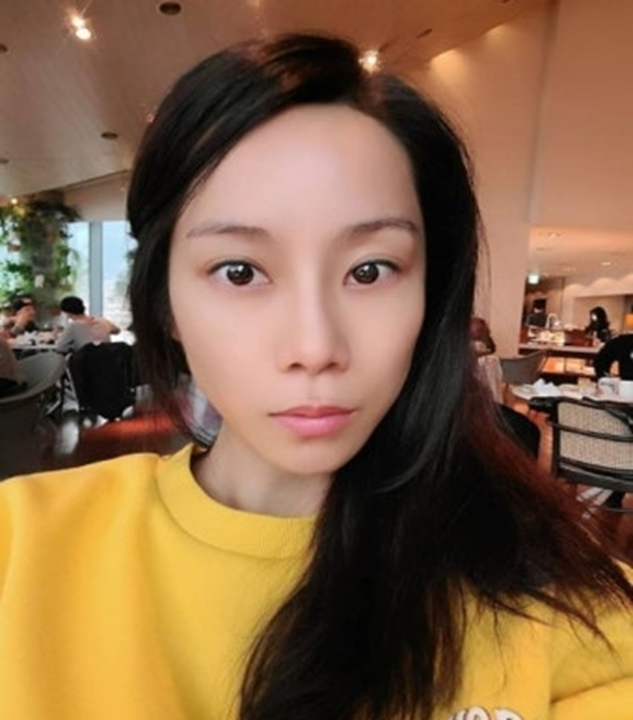 무대만 잘하는 줄 알았는데 5개월 독학으로 공인중개사 합격한 걸그룹 멤버 영상 하나로 반응 쏟아졌다 이미지 4