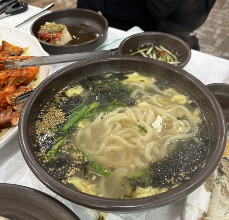 오늘손칼국수앤찜 연신내점 사진 4