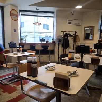 포템템 송리단길점 사진 7