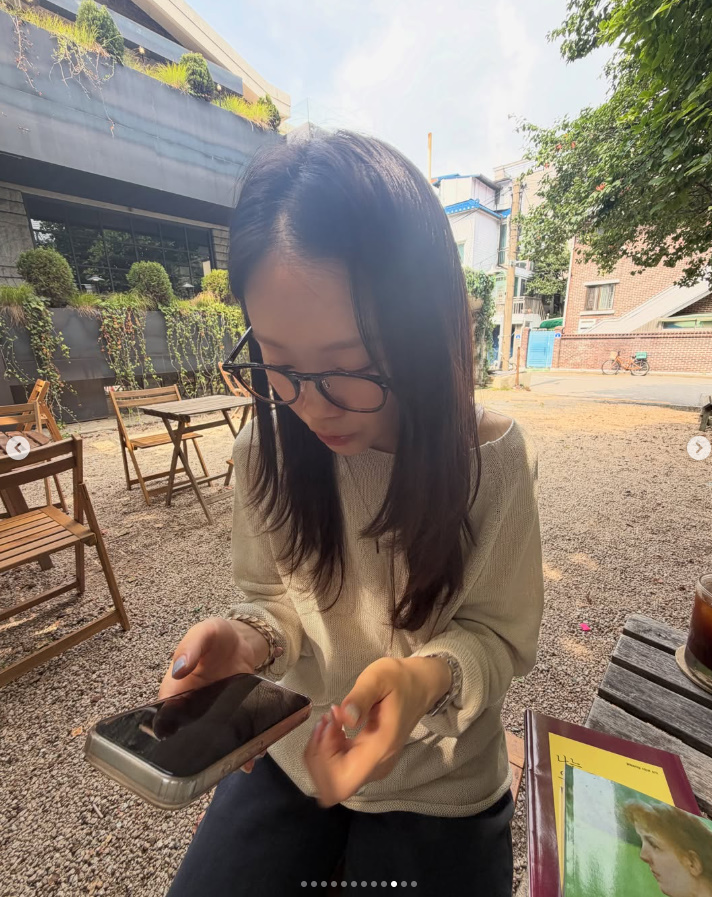 분위기 미쳤다는 나솔 31기 순자-경수 커플 독서 데이트 비보다 설렘이 내렸다 관계가 다시 주목받는 이 이미지 2