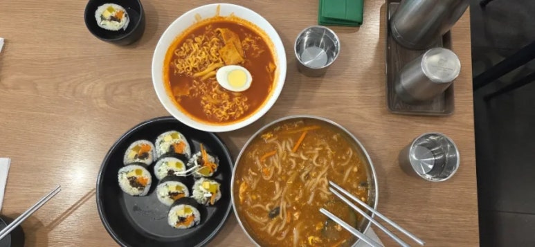 싸다김밥 부평역점 사진 3