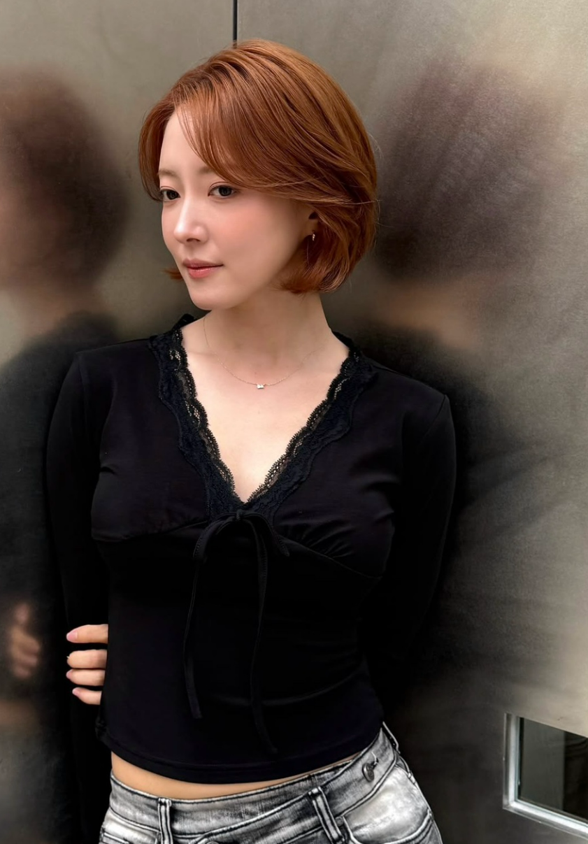 긴 머리가 더 예쁠 줄 알았는데 숏컷 후 리즈 찍었다는 여배우 요즘 들어 반응이 커지고 있다 이미지 6