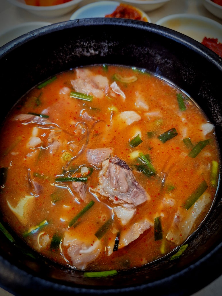 순대국전문점 사진 2