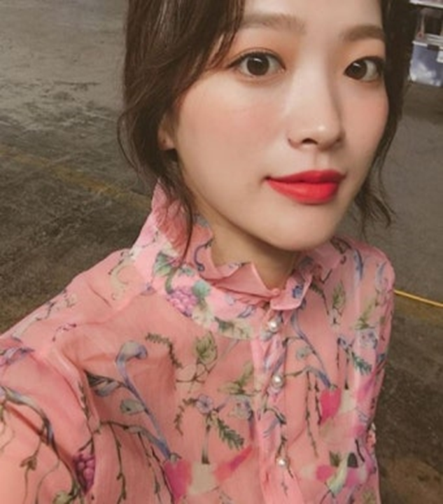 전교회장 출신에 경기대까지 알고 보니 이천쌀 맛집 사장 딸인 여배우 예상과 전혀 다른 반응이 나온 이유 이미지 5