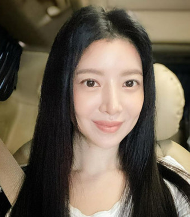 마지막 연애는 비밀 46세에도 행복한 싱글을 선택한 여배우 윤세아 리즈 미모 인스타 지금 더 주목받는 이미지 5