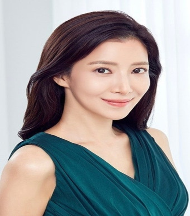 마지막 연애는 비밀 46세에도 행복한 싱글을 선택한 여배우 윤세아 리즈 미모 인스타 지금 더 주목받는 이미지 4