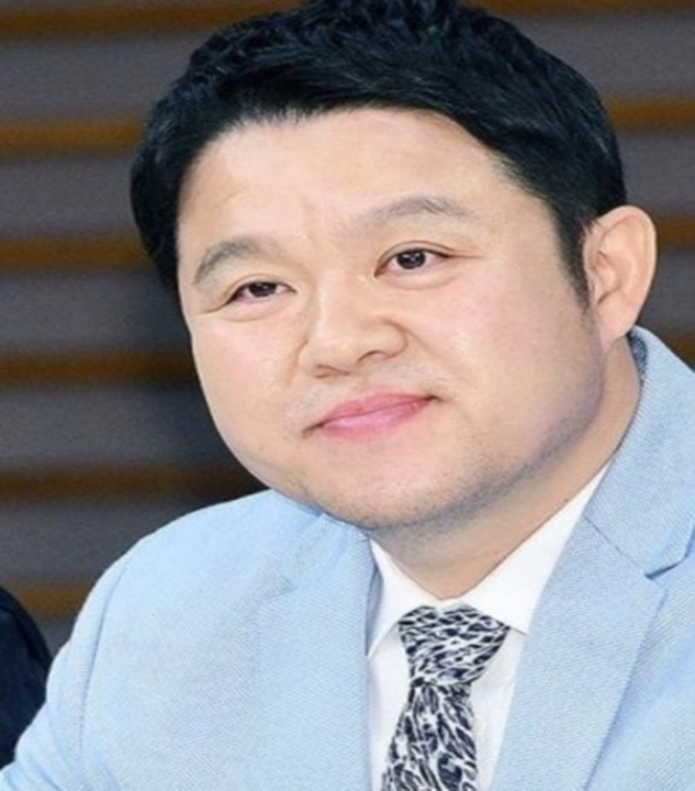 17억 빚에서 월급 1억까지 늦둥이 딸 교육에 진심인 탑 MC 김구라 인스타 예상과 전혀 다른 반응이 이미지 4