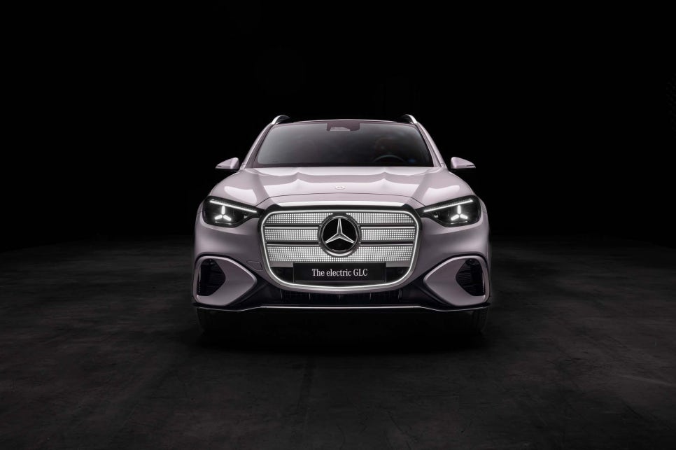 벤츠 GLC 전기 SUV, 익숙한 GLC 이름에 전기차 구조와 실내 변화까지 정리 이미지 5