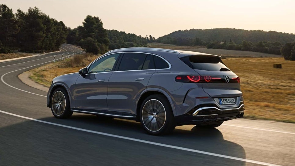벤츠 GLC 전기 SUV, 익숙한 GLC 이름에 전기차 구조와 실내 변화까지 정리 이미지 3