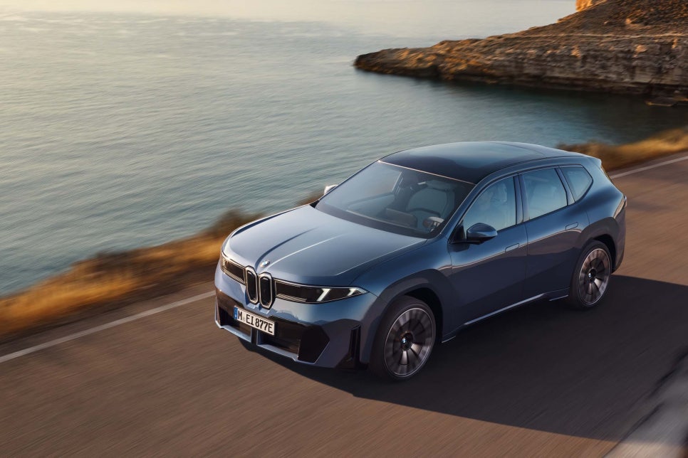 BMW iX3 노이어클라세, 전기 SUV 세대교체와 실내 변화까지 정리 이미지 5