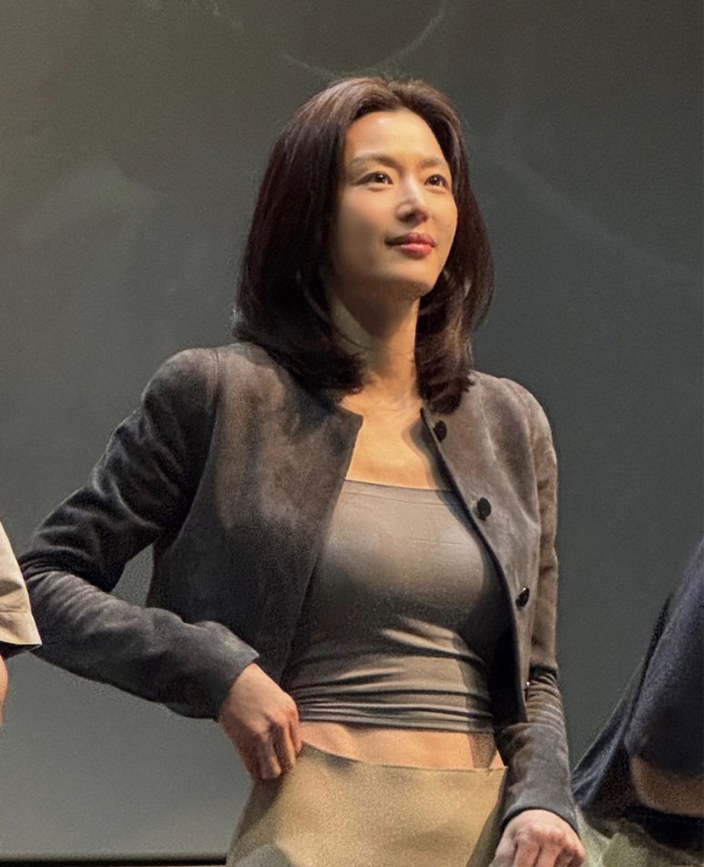 [화명동 미용실]전지현 중단발, 시간이 지나도 예쁜 레이어드 중단발의 정석 ️ : 네이버 블로그