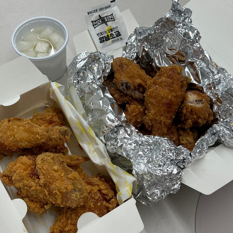 썬더치킨 구로점 사진 8
