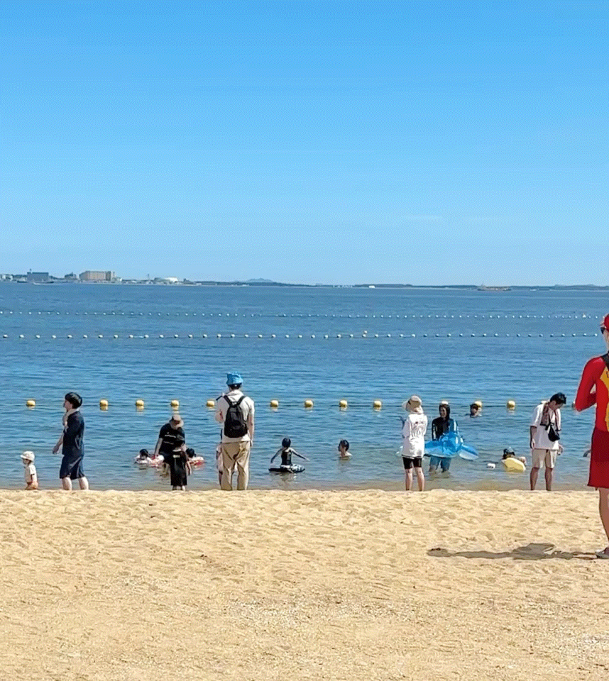 Kids playing at Momochi Beach