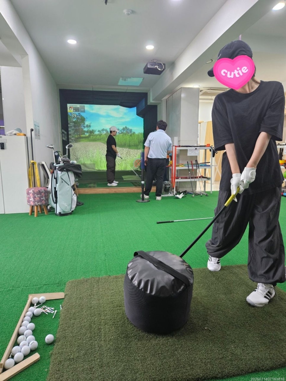 안양 골프 레슨, 가자GDR골프실내연습장 1:1 맞춤 코칭 — 사진 1