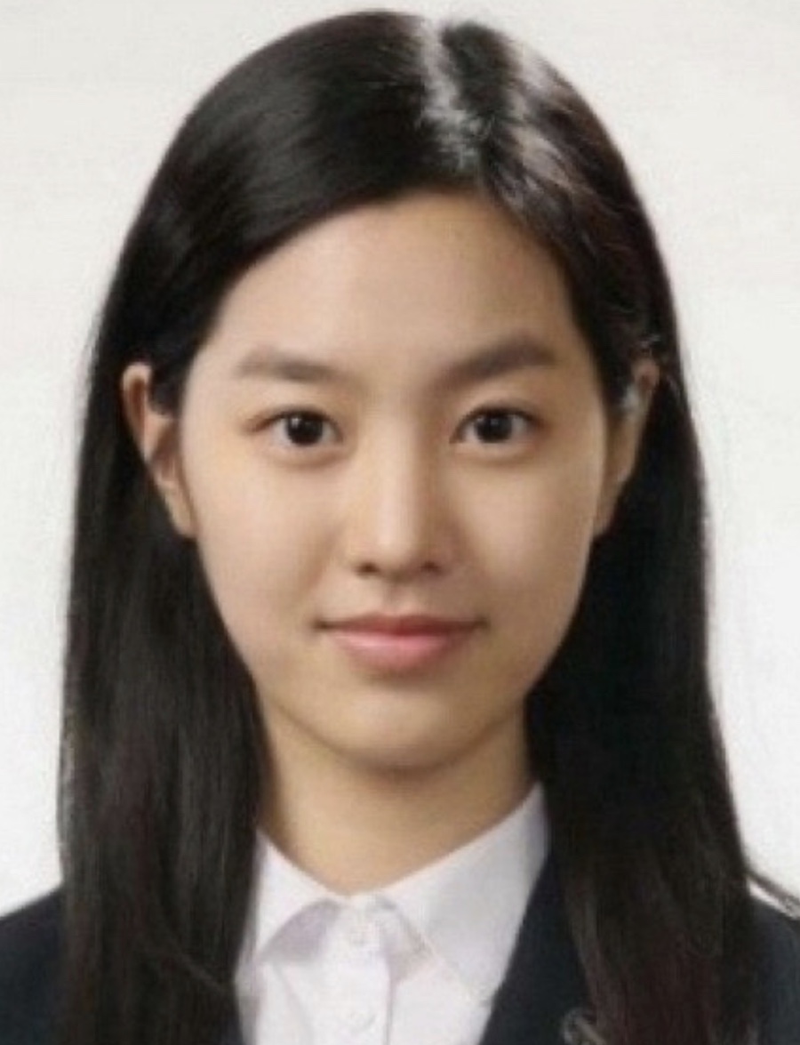 강호동이 실물 보고 전 세계에서 제일 예쁘다 극찬한 윤아 닮은꼴 연예인 여름 휴가룩 패션 예상과 전혀 이미지 4