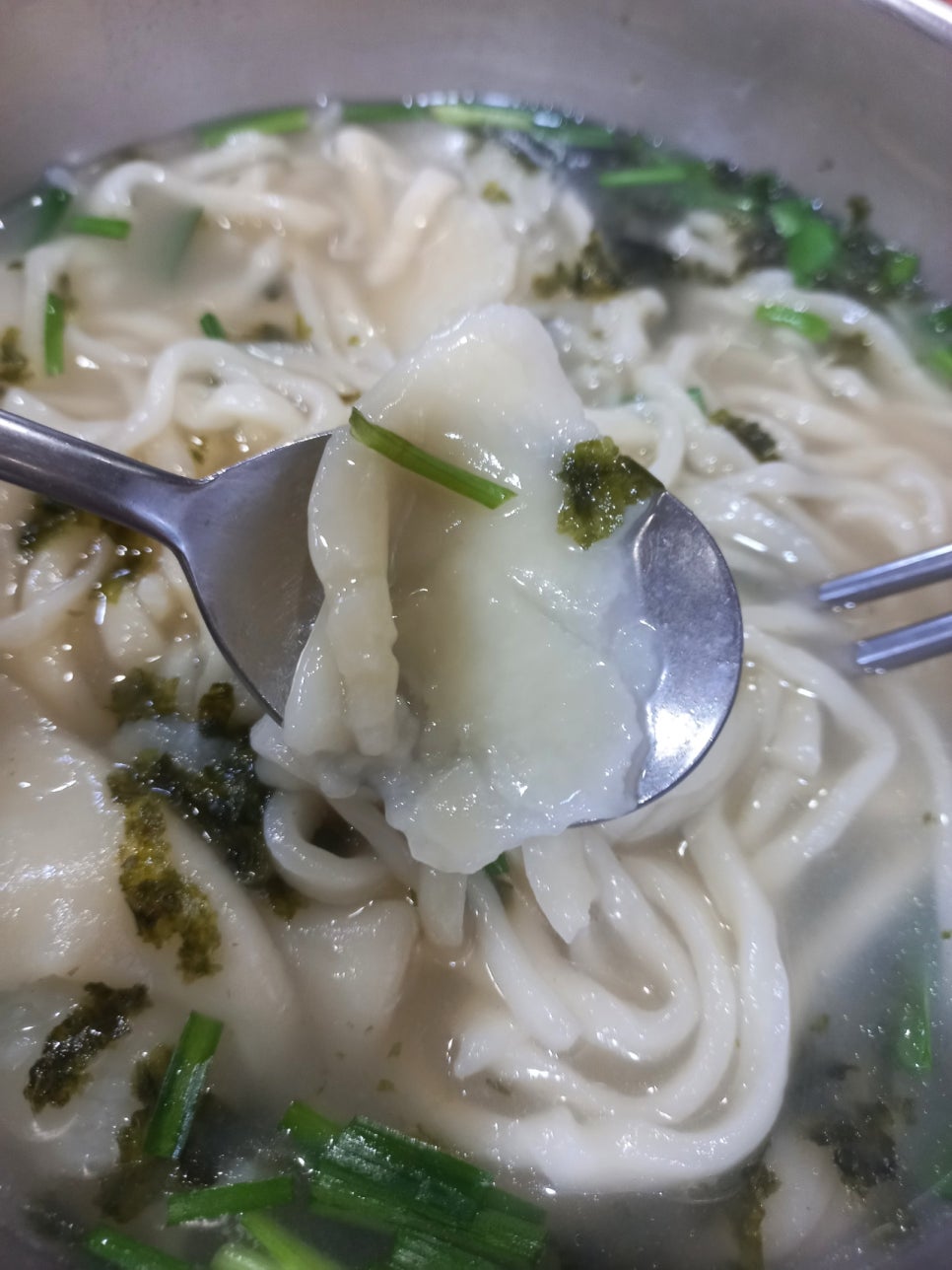 김경자원조손칼국수보쌈 사진 3